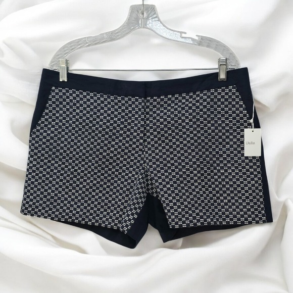 Dalia Shorts Woman 14 Navy Blue with Woven Print Pockets Casual Walking‎ Travel - Picture 1 of 12